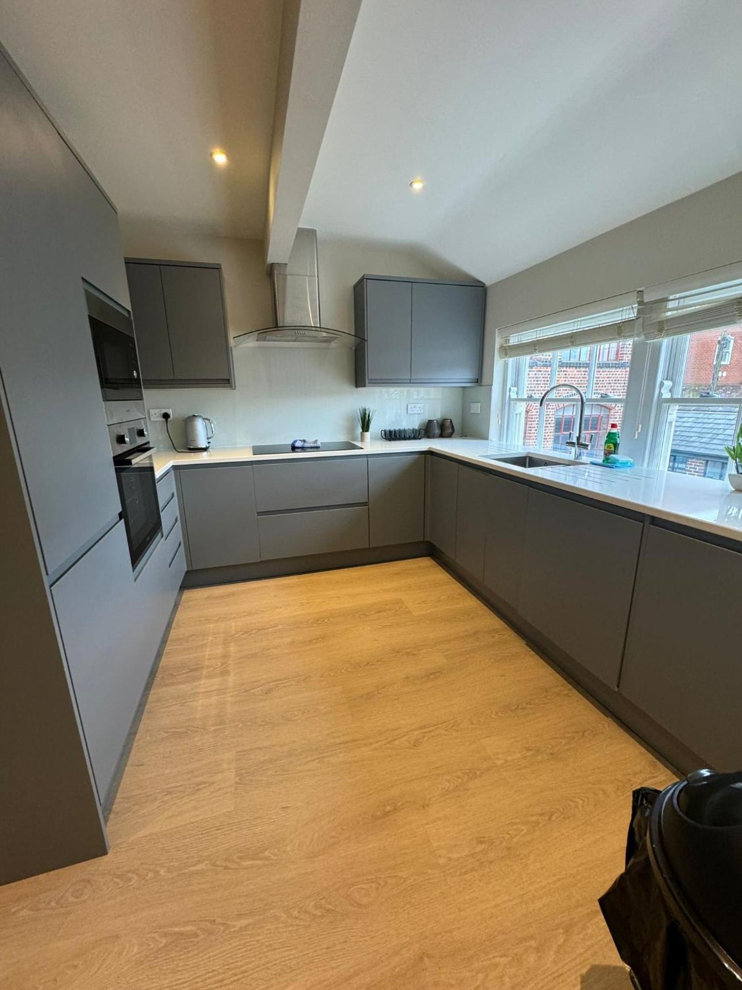 버밍엄 Osbourne House Pink 2 Bed, 2 And Half Bath 아파트 외부 사진